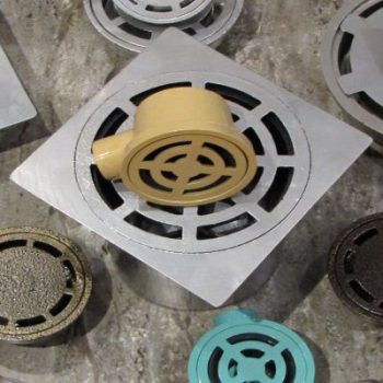 Долница за рогов сифон ф50 пластмова