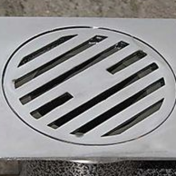 Квадрат от неръждаема стомана